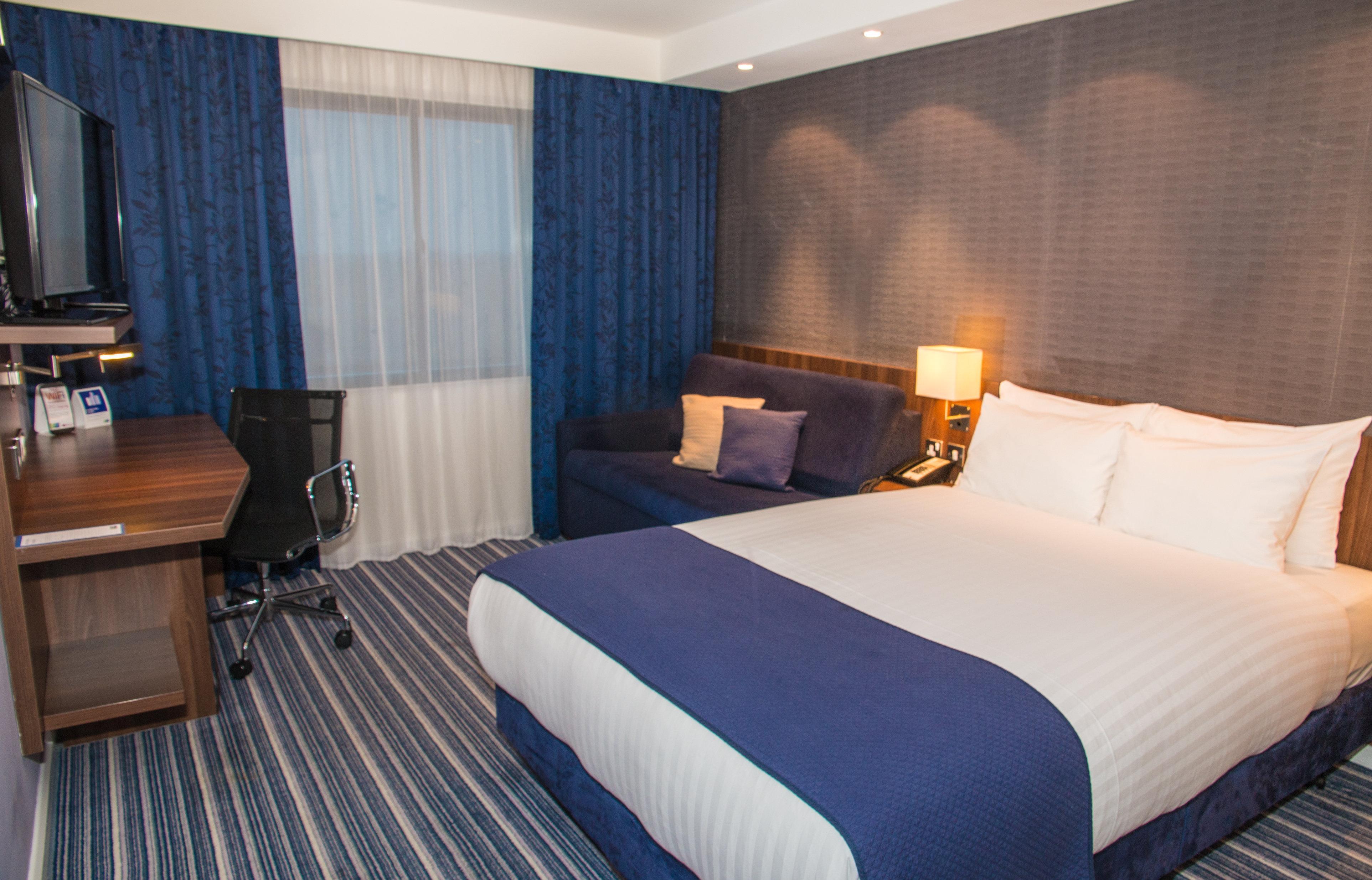 Hotel Express London Heathrow T5 By Ihg