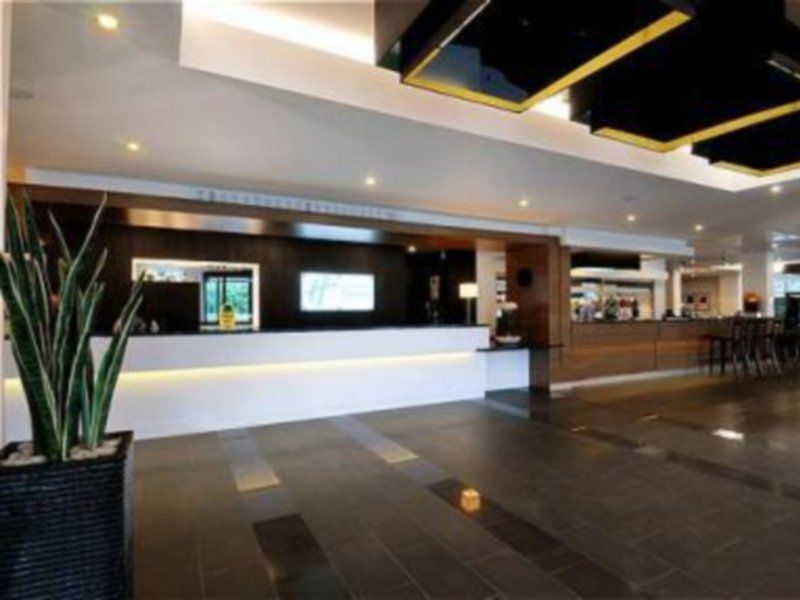 Express London Heathrow T5 By Ihg 3*